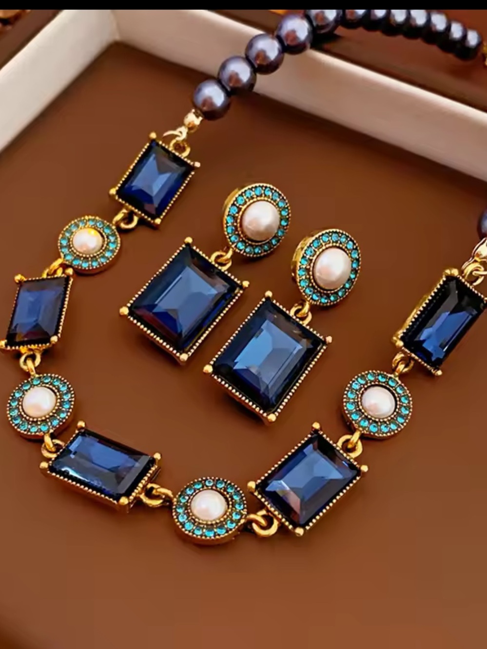 Blue Crystal Pearl Necklace & Earring Set - Picture 7 of 14